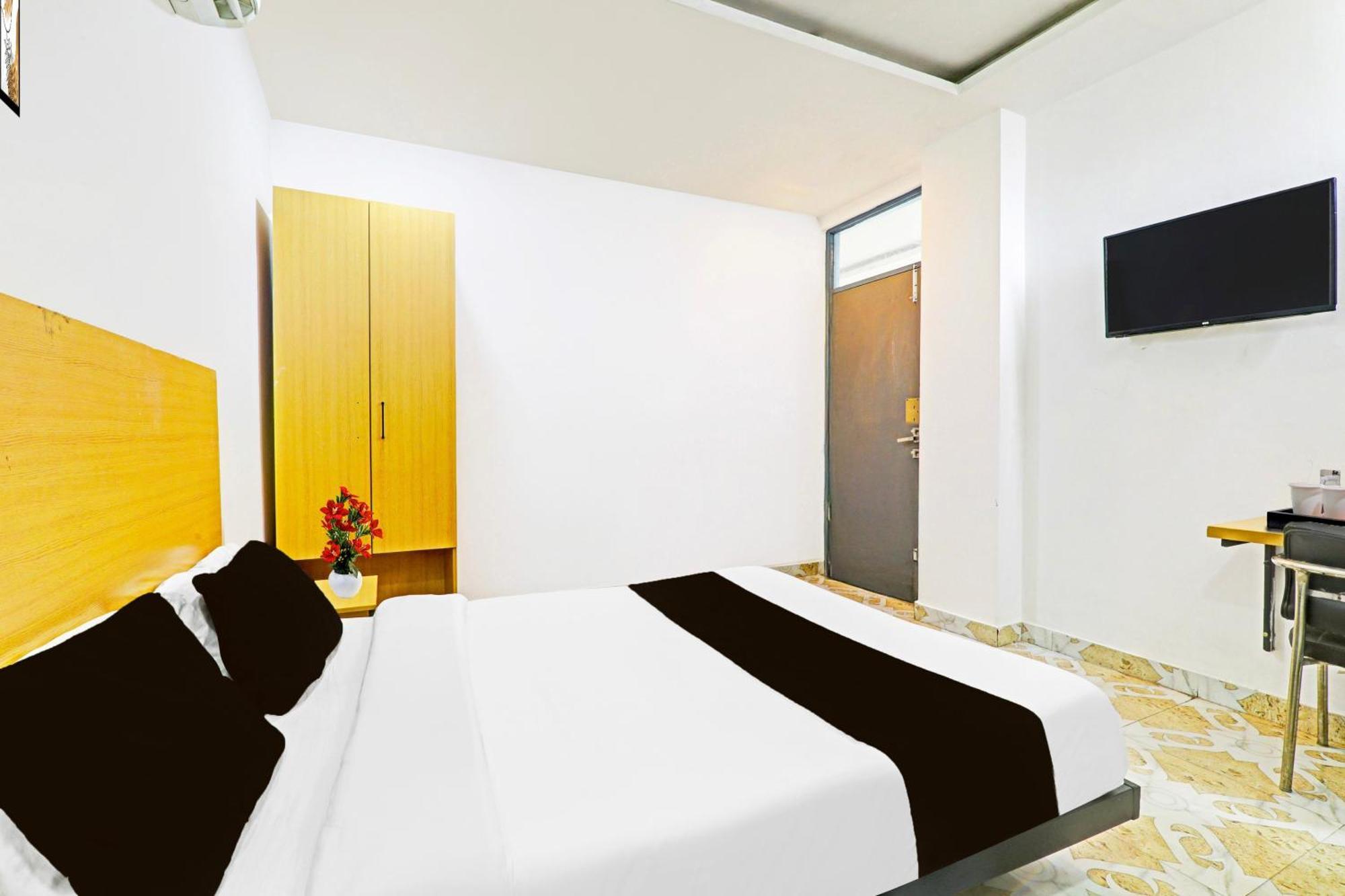 Super Hotel O Jankipuram Near Sahara State Formerly Basera Homes Hasanganj Exterior photo